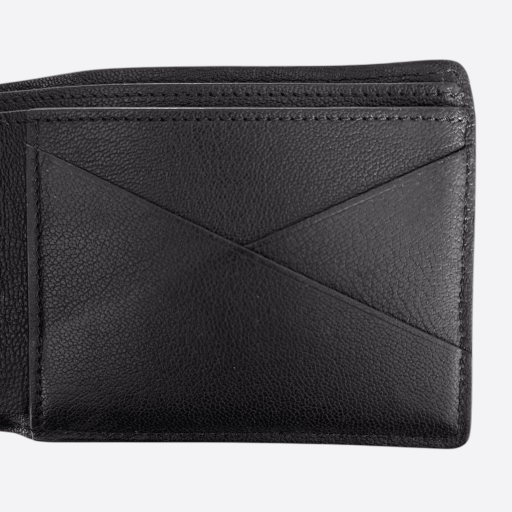 Louis Vuitton Black Crocodile Bifold Wallet - Morely TrendsLouis Vuitton Type here:)