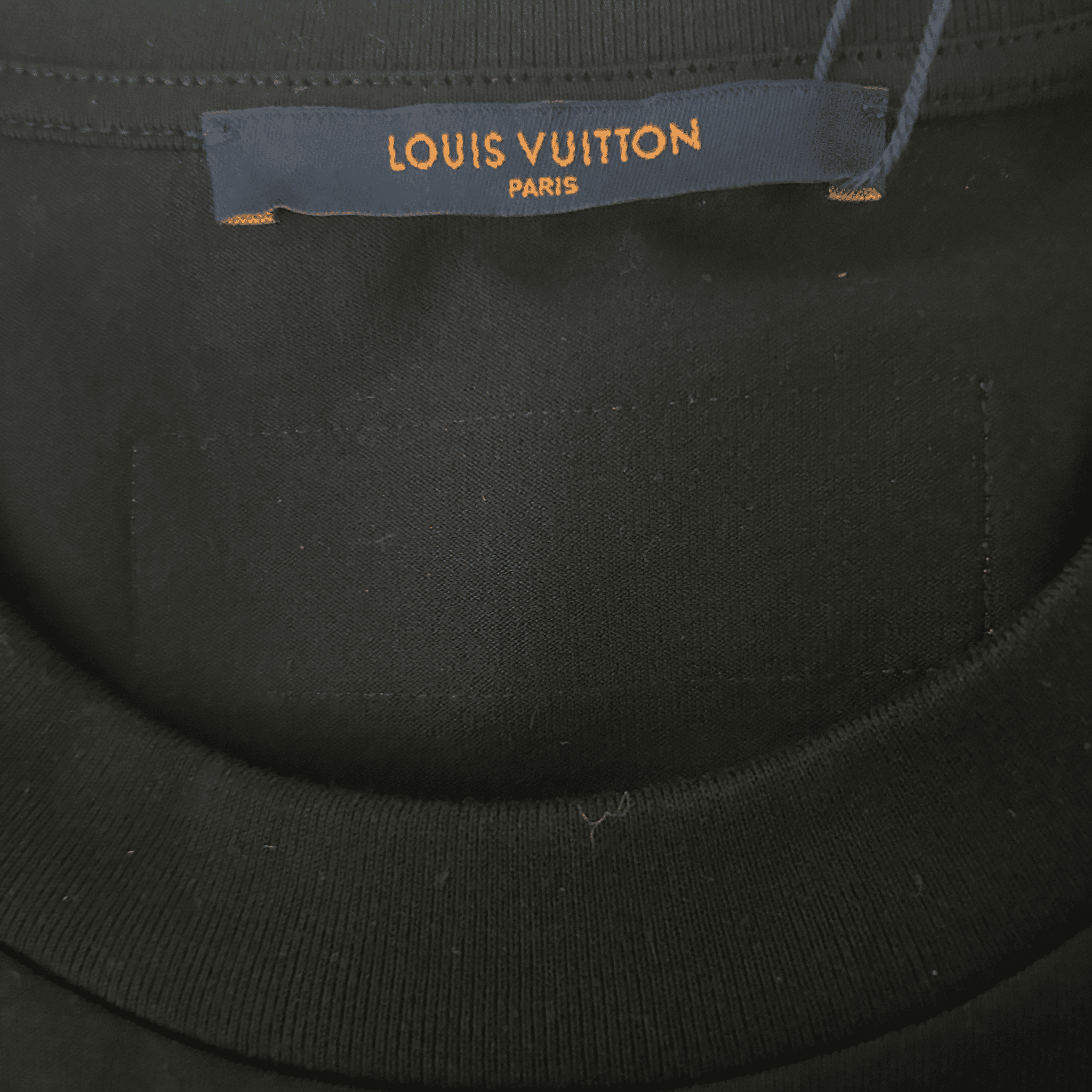 Louis Vuitton Black & Green Craftmanship T-Shirt - Morely TrendsLouis Vuitton Type here:)