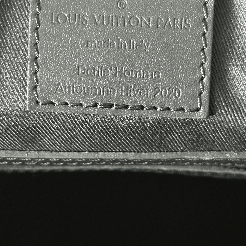 Louis Vuitton Black Monogram Tuffetage Keepall - Morely TrendsLouis Vuitton Type here:)