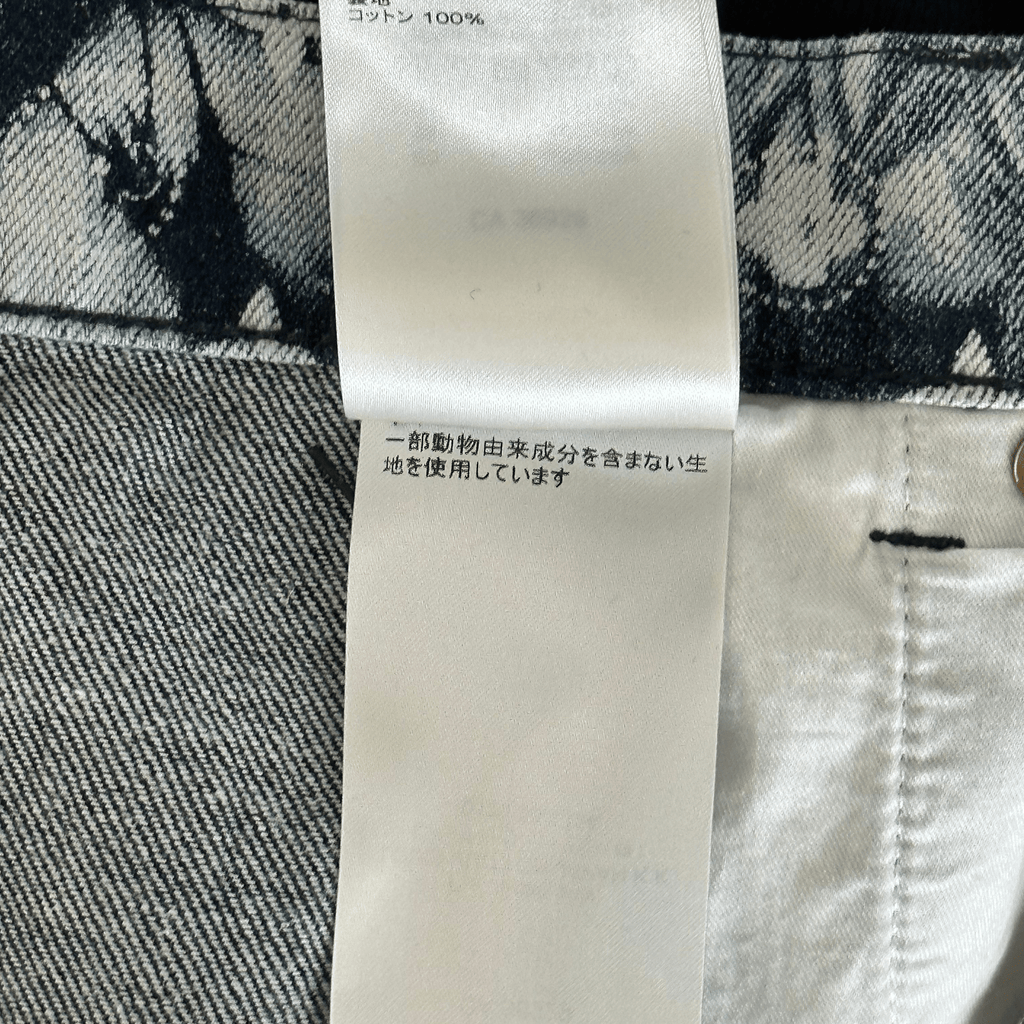 Louis Vuitton Blue Bleached Bandana Monogram Denim Shorts - Morely TrendsLouis Vuitton Type here:)