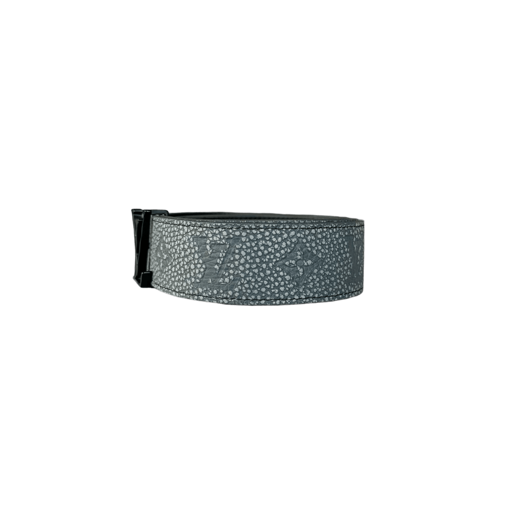 Louis Vuitton Grey & Black Taurillon Monogram Belt - Morely TrendsLouis Vuitton Type here:)
